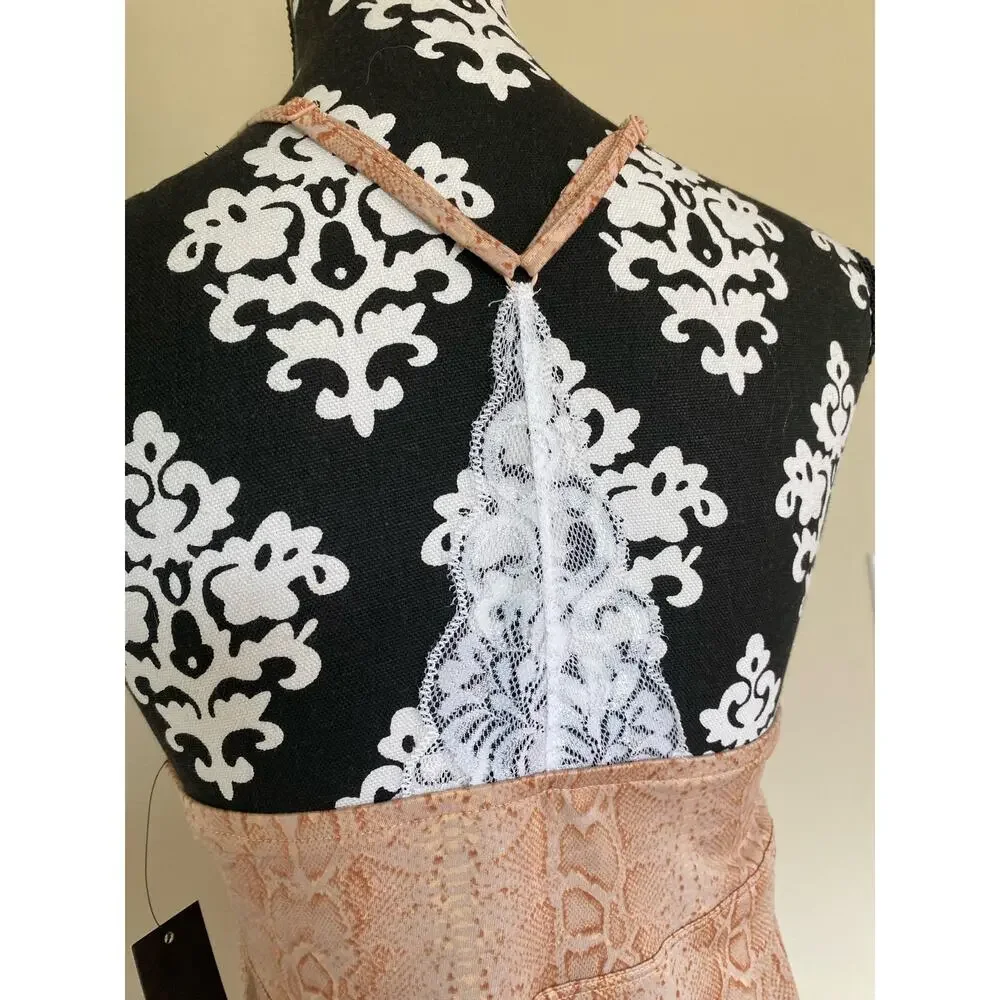 NWT Badgley Mischka Studio nude snakeskin print racerback cami tank top size M - Picture 4 of 5